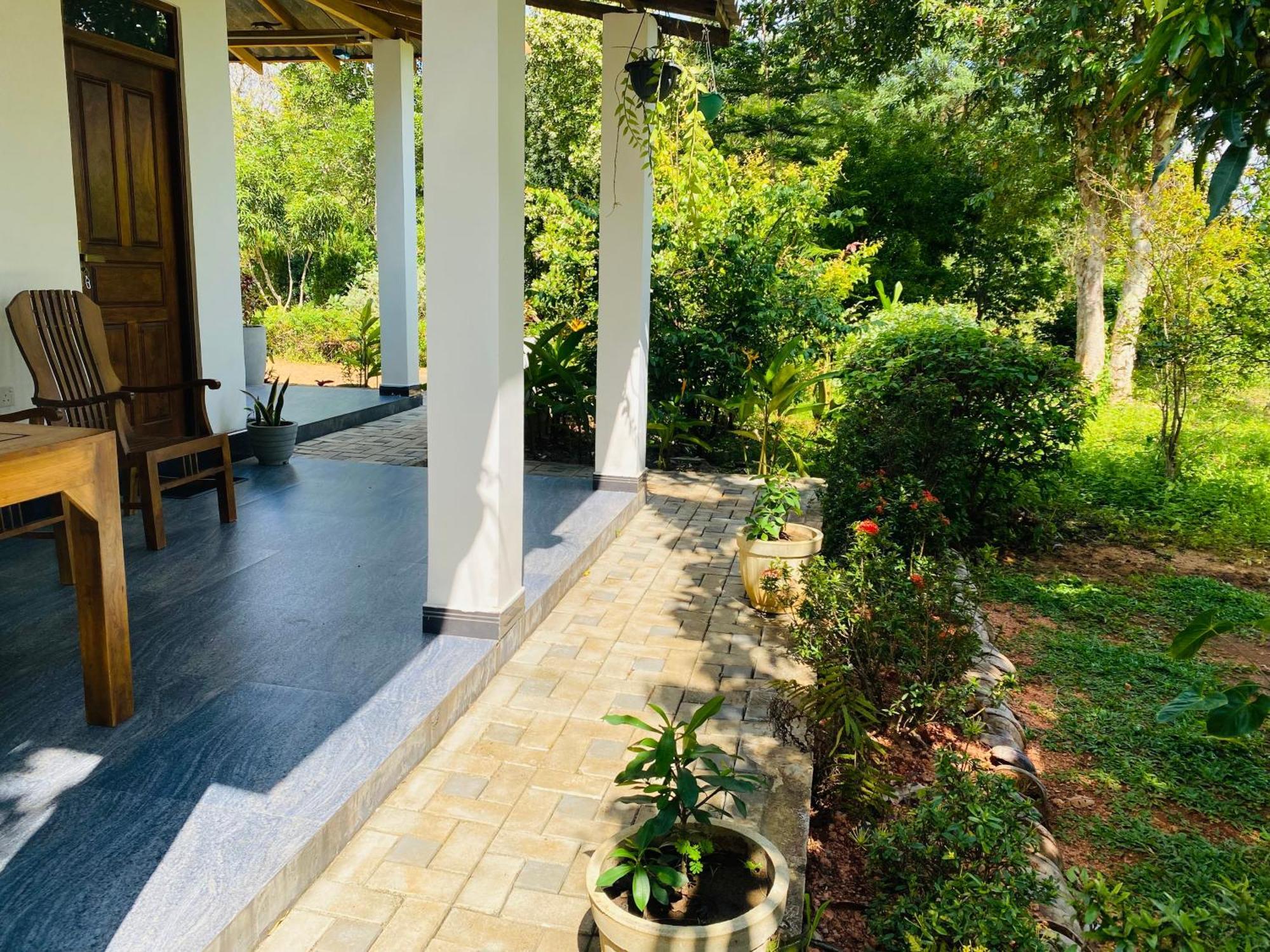 Fairview Dill Homestay Сигирия Экстерьер фото